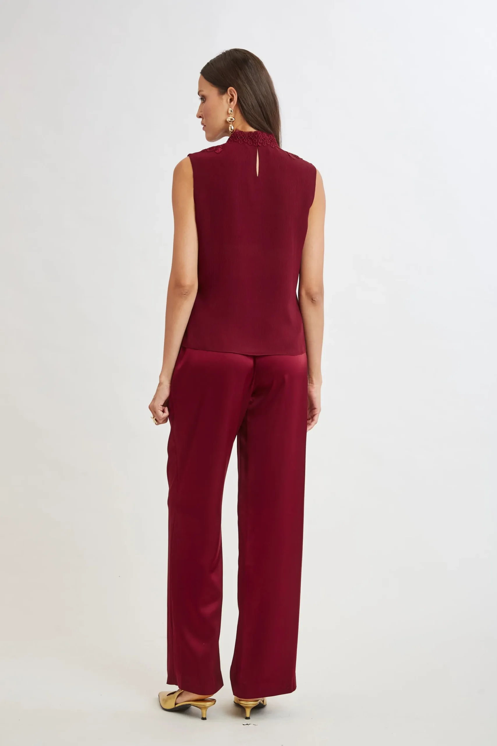 Elie Tahari Tops & Sweaters-Lace Insert Crinkle Silk Chiffon Shirt SANGRIA