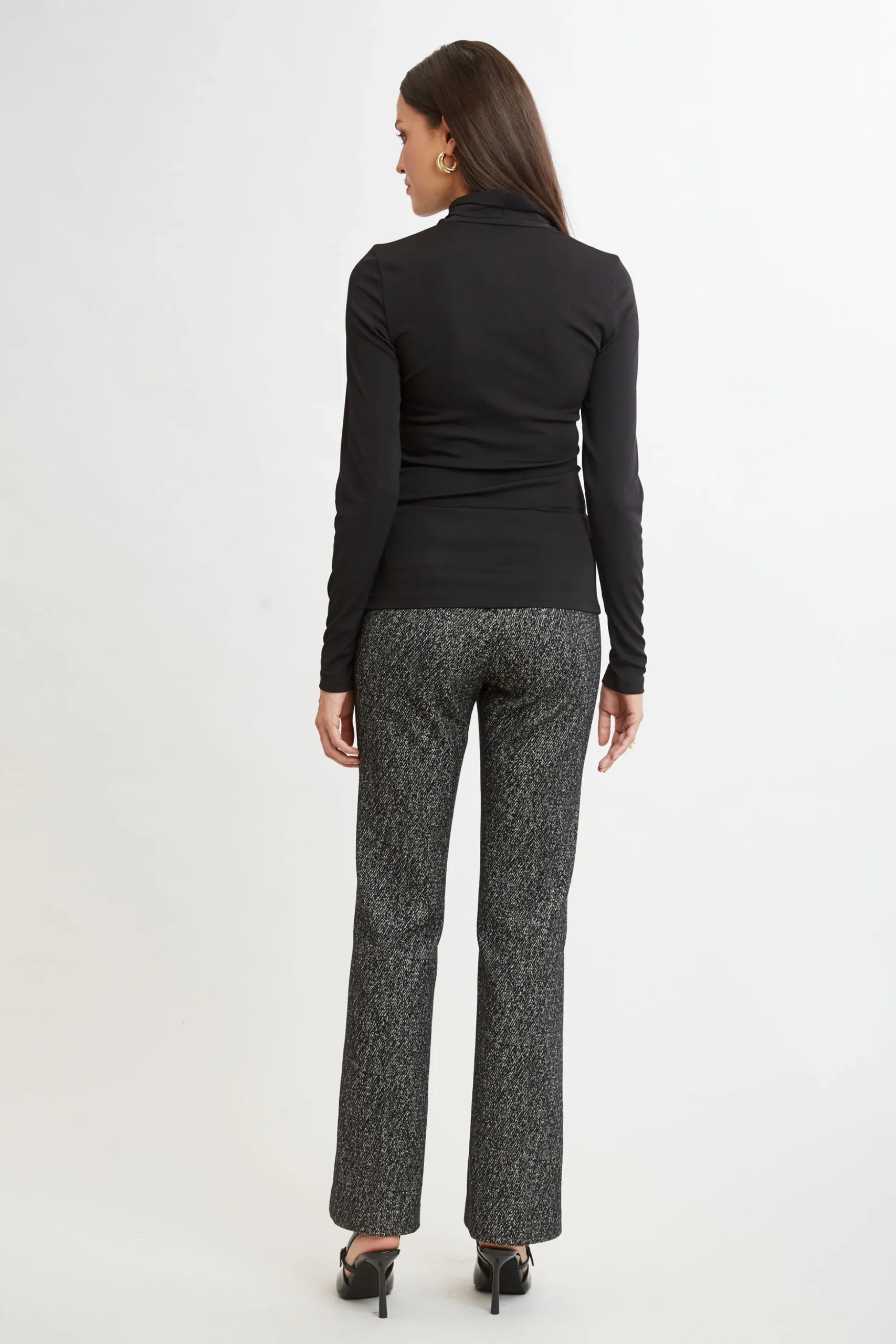 Elie Tahari Tops & Sweaters-Long Sleeve Ruched Draped Knit BLACK