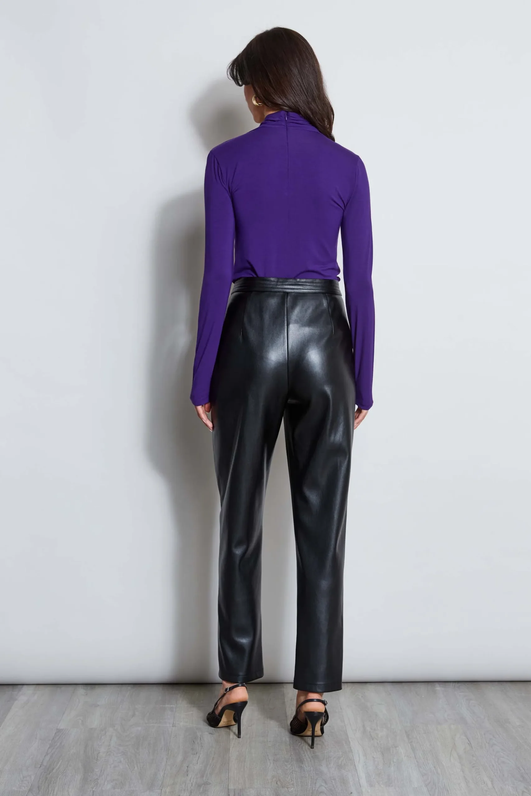 Elie Tahari Tops & Sweaters-Long Sleeve Twist Neck Knit GRAPE