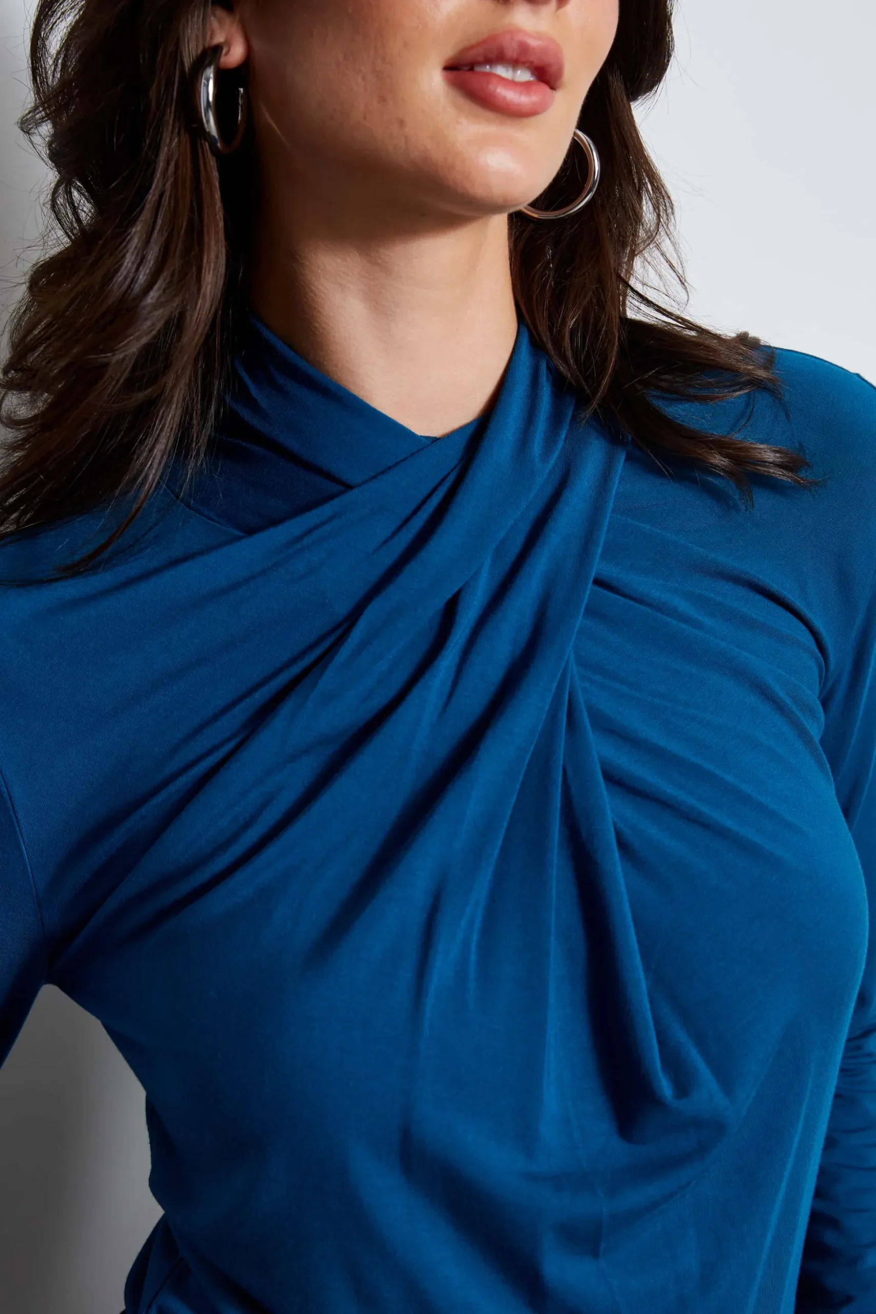 Elie Tahari Tops & Sweaters-Long Sleeve Twist Neck Knit ULTRAMARINE