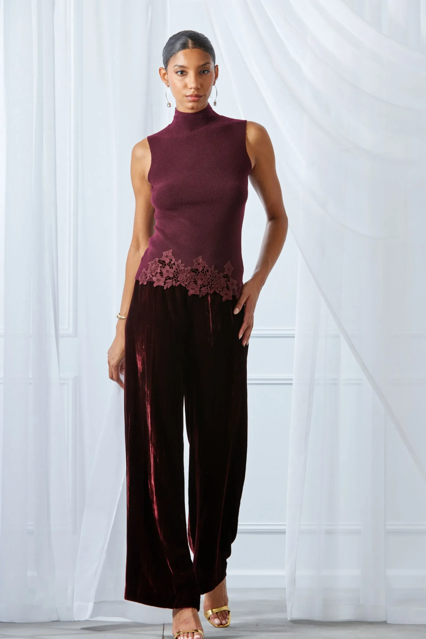 Elie Tahari Tops & Sweaters-Mock Neck Lace Hem Sleeveless Sweater MERLOT