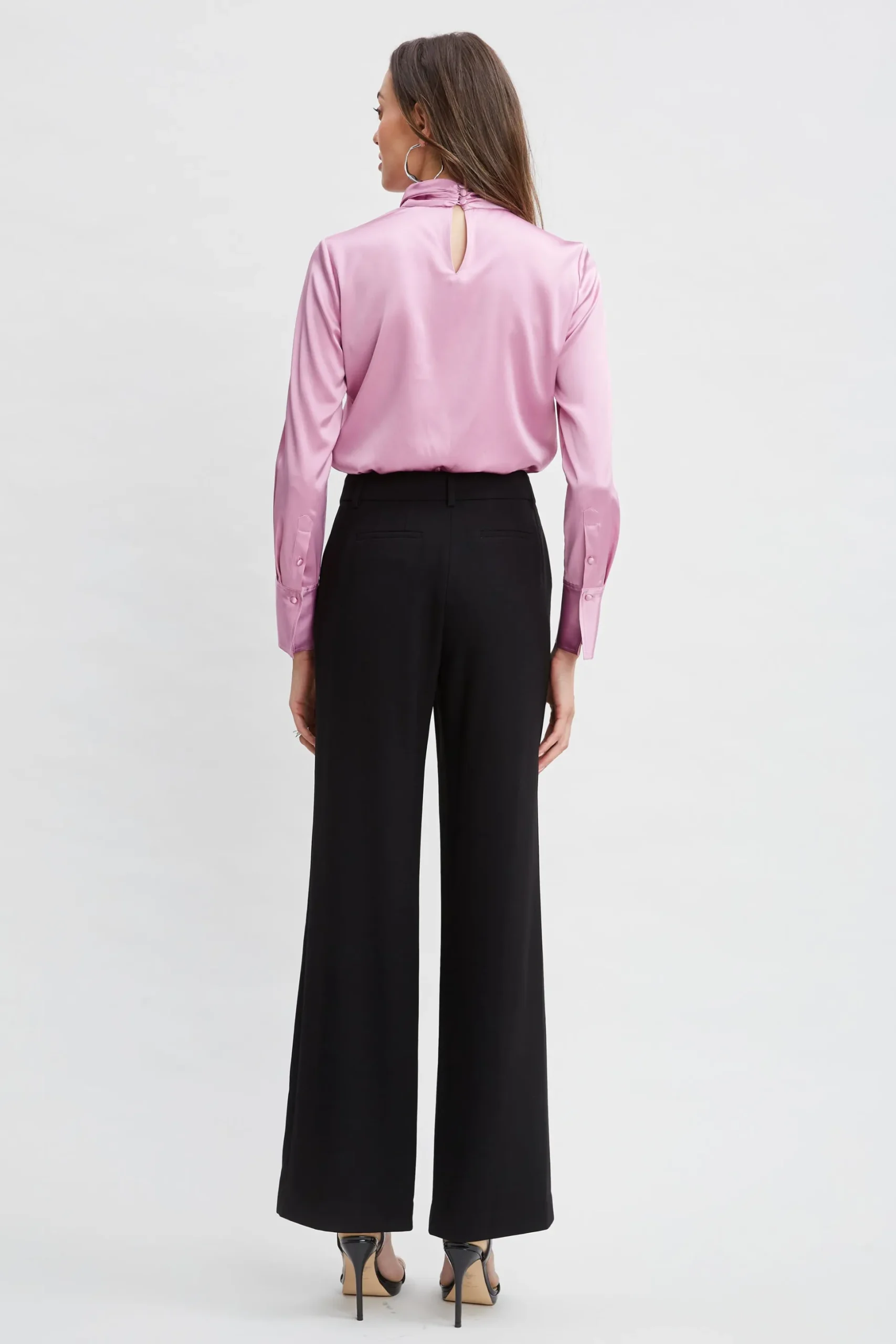 Elie Tahari Bottoms-Pleated Crepe Pant BLACK