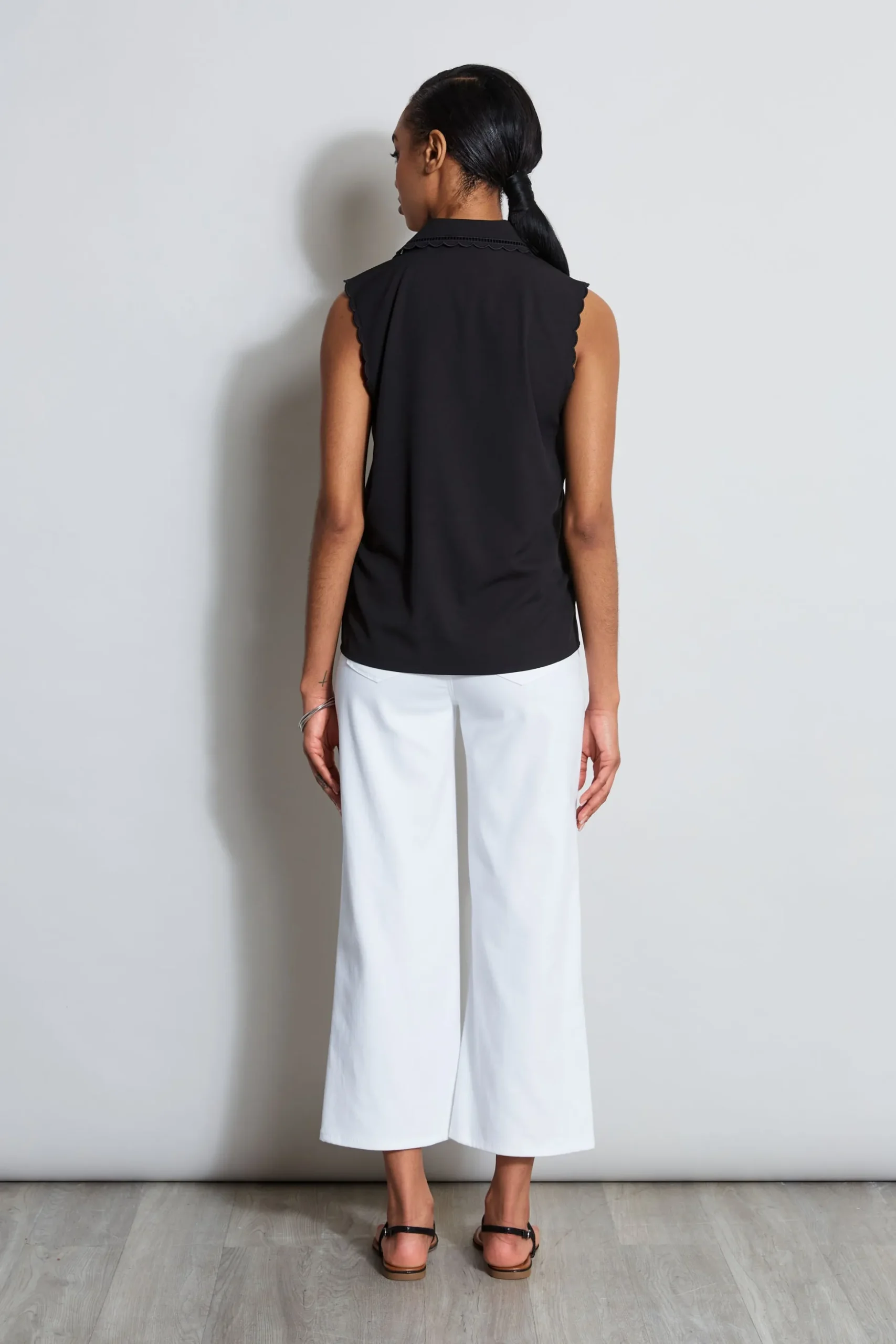 Elie Tahari Tops & Sweaters-Sleeveless Button-Down Shirt NOIR